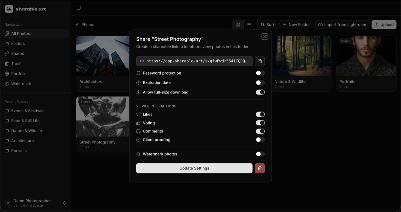 Share settings dialog with privacy and interaction toggles